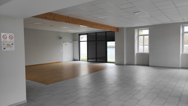 intérieur salle des fêtes 